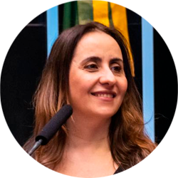 Deputada Federal Adriana Ventura