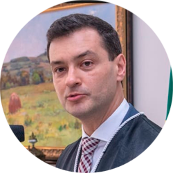 Dr. José Américo Penteado de Carvalho